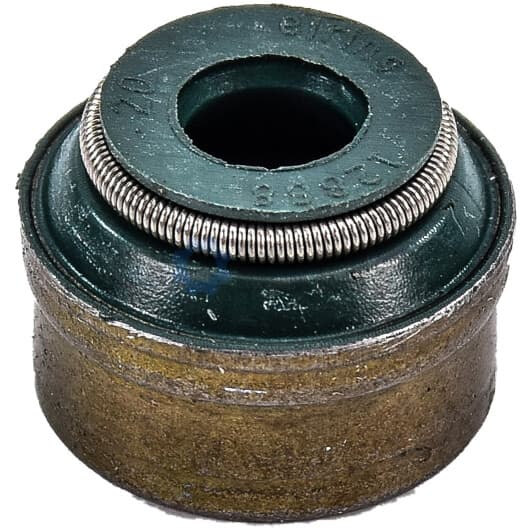 369.890 Elring Сальник клапана