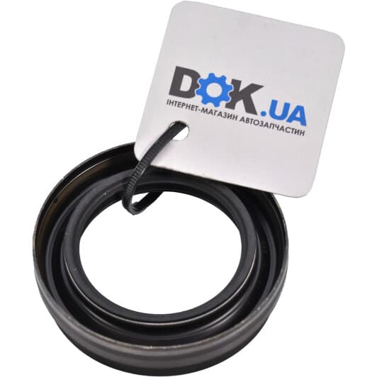 MN132370 Mitsubishi Сальник півосі