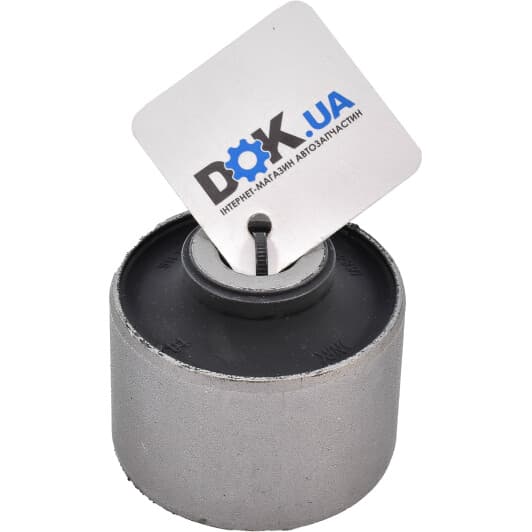 CVM5 CTR Сайлентблок важеля