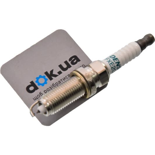 22401ED71B Nissan / Infiniti Свічка запалювання