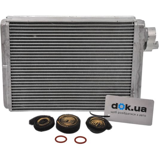 70231 Nissens Радіатор пічки