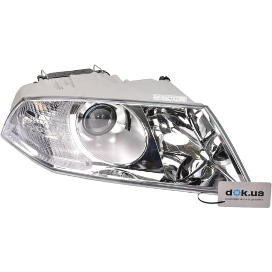 20-0669-05-2 TYC Основная фара для Skoda Octavia