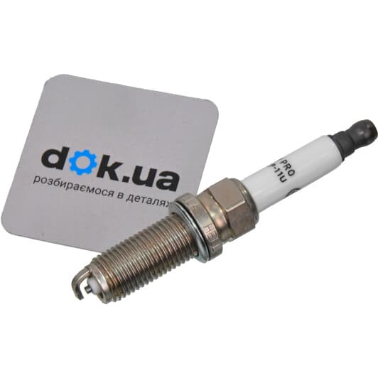 8EH 188 704-221 Behr Hella Свеча зажигания