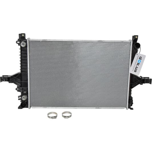 53532 NRF Радиатор охлаждения двигателя