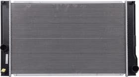 Радиатор охлаждения двигателя