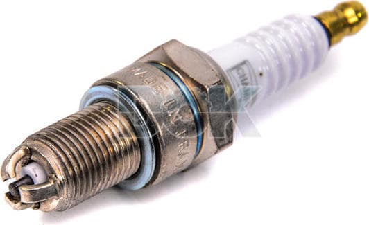 OE025/T10 Champion Свічка запалювання