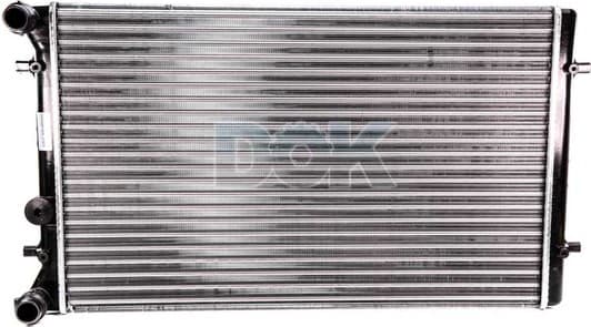 509529A NRF Радиатор охлаждения двигателя