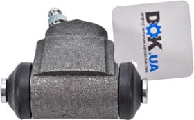 Колесный тормозной цилиндр