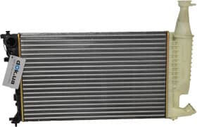 Радиатор охлаждения двигателя