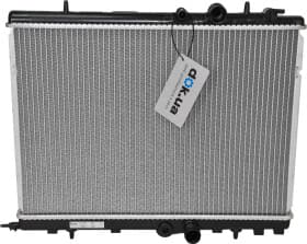 Радіатор охолодження двигуна Радіатор охолодження двигуна