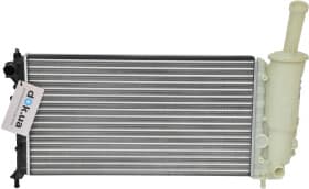 Радиатор охлаждения двигателя