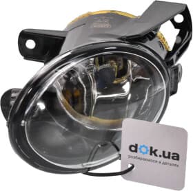 Передня протитуманна фара