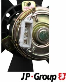 Вентилятор системы охлаждения двигателя