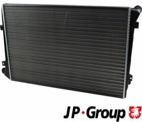 Радиатор охлаждения двигателя Радиатор охлаждения двигателя