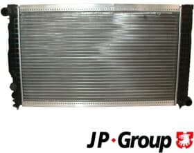 Радіатор охолодження двигуна Радіатор охолодження двигуна