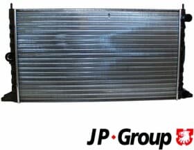 Радиатор охлаждения двигателя