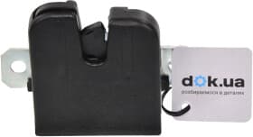 Замок двери багажника