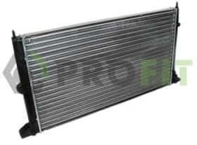 Радиатор охлаждения двигателя