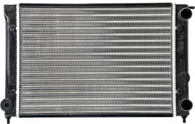 Радиатор охлаждения двигателя