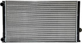 Радиатор охлаждения двигателя