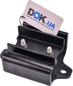 Подушка двигателя