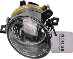 Передня протитуманна фара