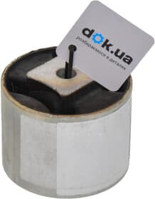 Подушка двигателя