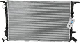 Радиатор охлаждения двигателя