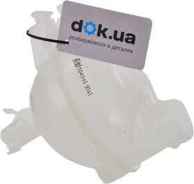 Бачок охлаждающей жидкости