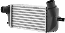 Інтеркулер Behr Hella 8ml366471001