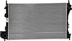 Радиатор охлаждения двигателя