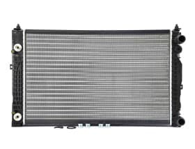 Радіатор охолодження двигуна