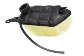 Бачок охлаждающей жидкости