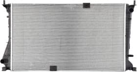 Радіатор охолодження двигуна