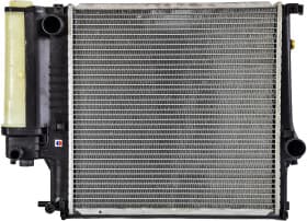 Радиатор охлаждения двигателя