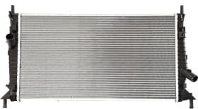 Радиатор охлаждения двигателя