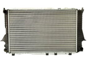 Радиатор охлаждения двигателя