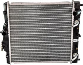 Радиатор охлаждения двигателя