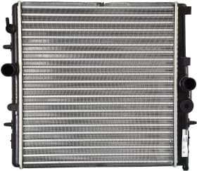 Радиатор охлаждения двигателя