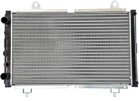 Радиатор охлаждения двигателя