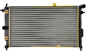 Радиатор охлаждения двигателя