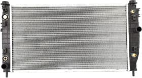 Радиатор охлаждения двигателя