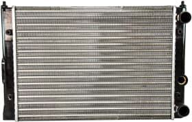 Радиатор охлаждения двигателя