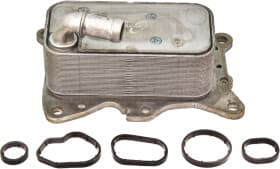 Масляный радиатор двигателя