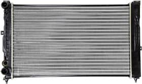 Радиатор охлаждения двигателя