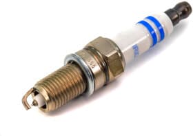 Свеча зажигания Свеча зажигания