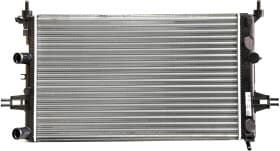 Радиатор охлаждения двигателя