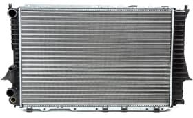 Радиатор охлаждения двигателя