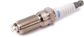 Свеча зажигания