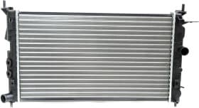 Радіатор охолодження двигуна